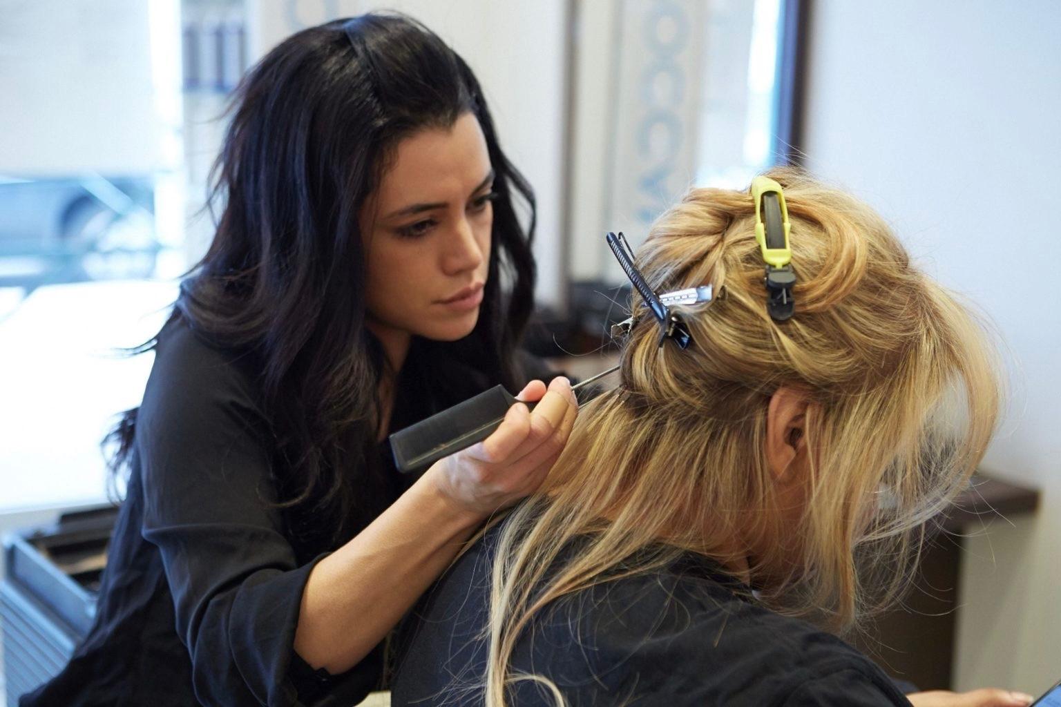 Experience Los Angeles’ most trusted and in-demand hair extension technique.